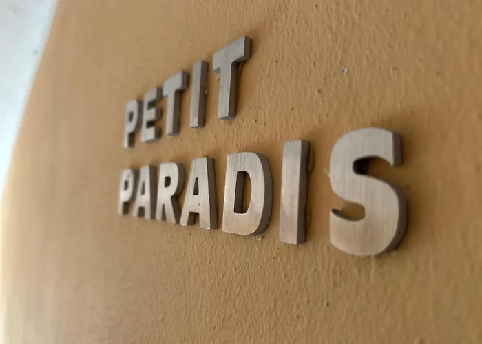 Petit Paradis